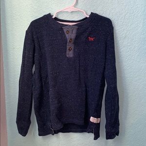 boys long sleeved shirt